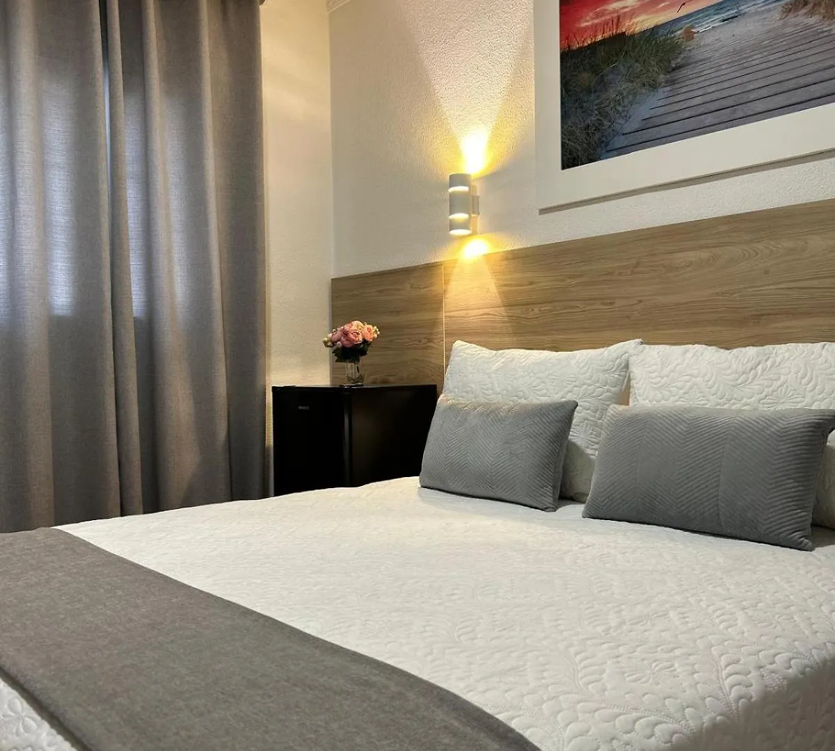 Hostal Los Mellizos Conil De La Frontera Guest house